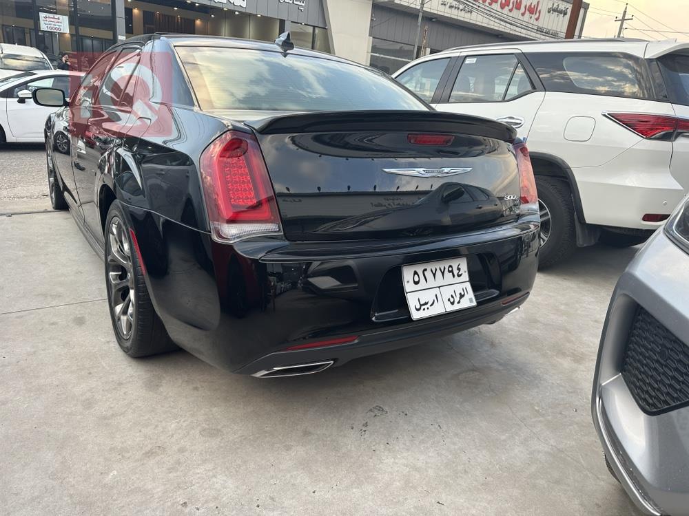 كرايسلر 300